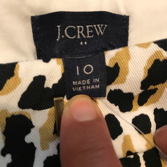 J. Crew Classic Chino Shorts (10, 12) - Picture 7 of 7